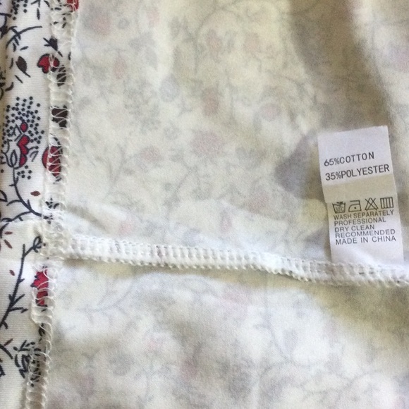 2 Floral Tank Blouses NWOT - Picture 5 of 6